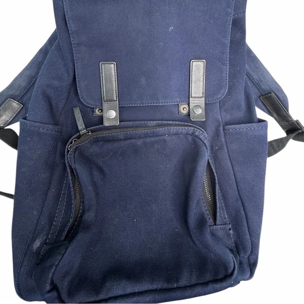Everlane Classic Navy Backpack